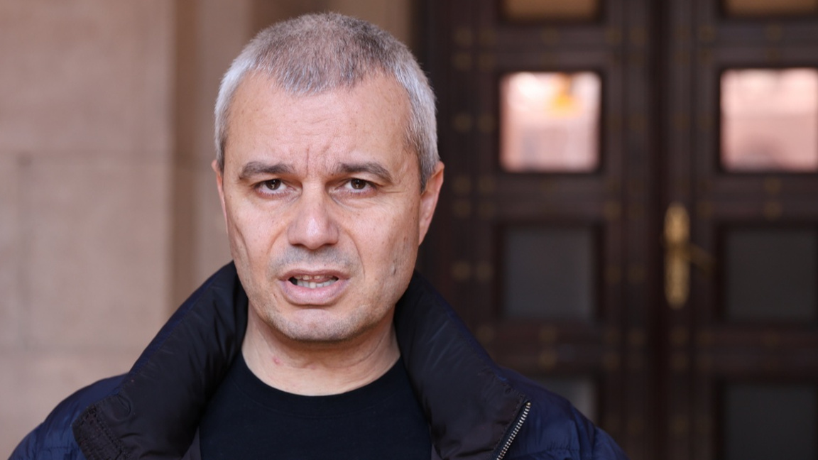 Възраждане подкрепиха Гюро за балотажа, громят Йотова все едно са Радан Кънев и Найо Тицин...