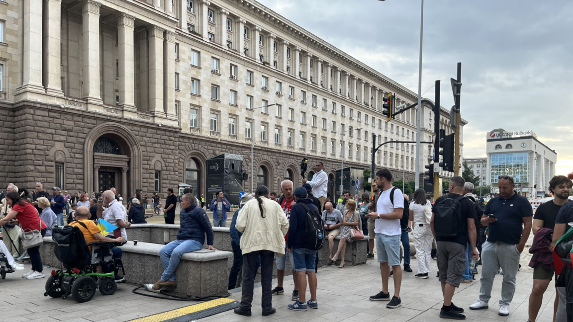Всичко това, само за да направя всичко по силите си, свалените от вас, да бъдат избрани с още по-голямо мнозинство