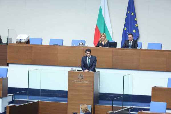 Около 1,8 млрд. евро от плана за възстановяване влизат в бюджета през декември