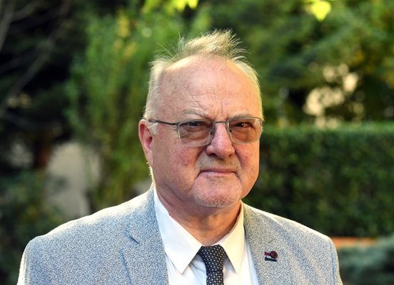 Проф. Георги Николов: В Скопие посрещат новината за Самуил на нож, а трябва да са доволни