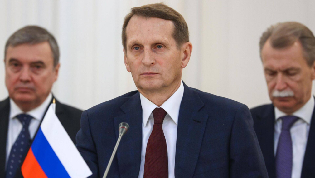 Руското разузнаване: Украински чиновници се готвят за бягство в чужбина, вече са извели семействата си