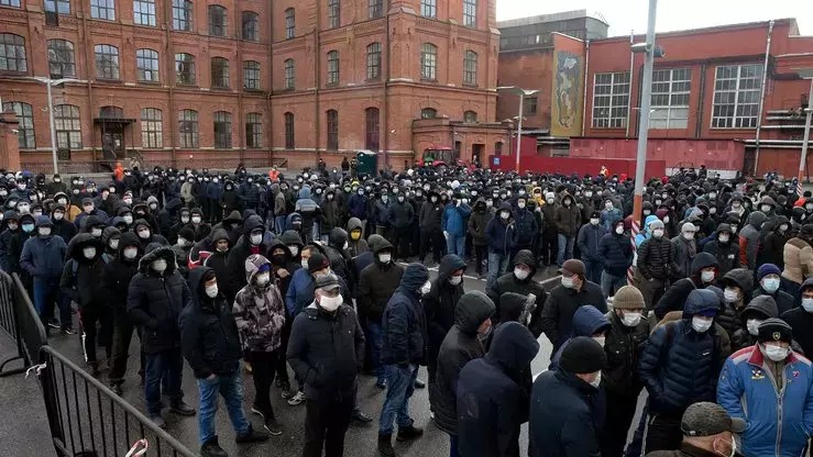 В Русия от днес започва депортацията на мигранти, които не са изпълнили законовите изисквания