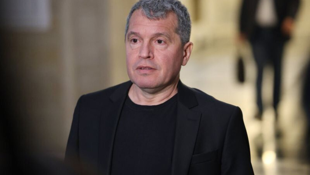 А колко получава Тошко Йорданов? 