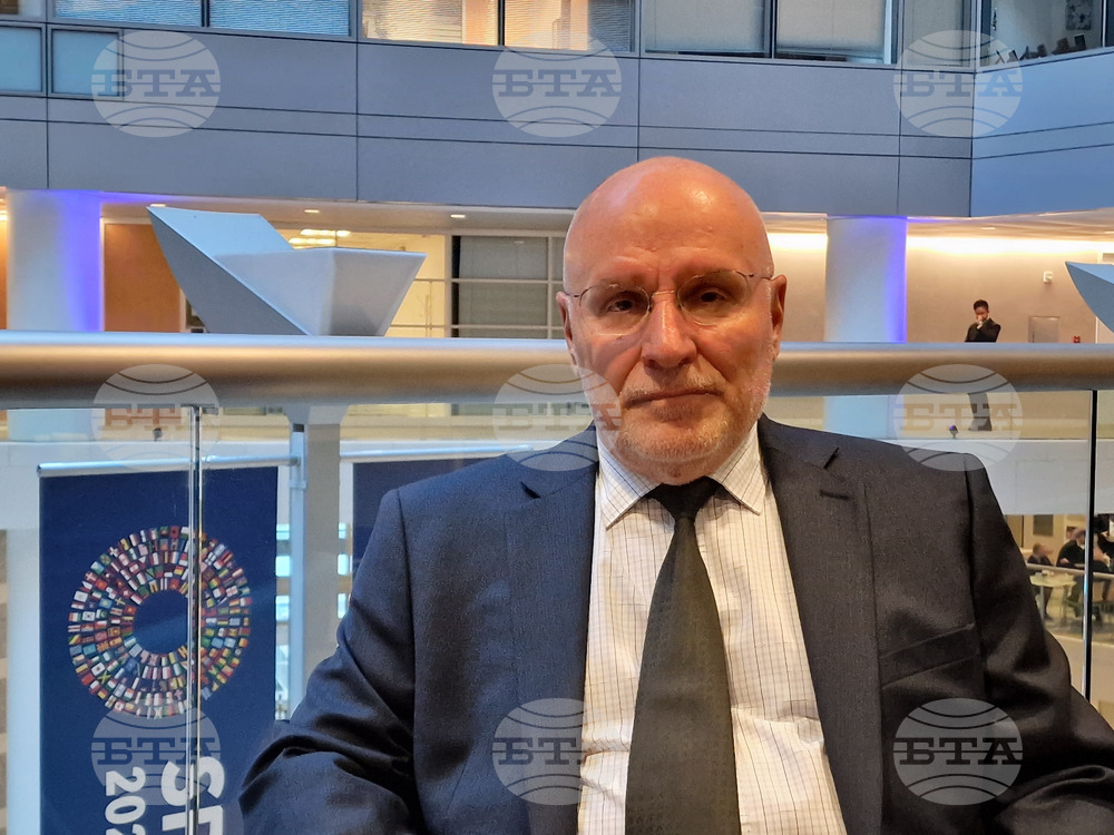 Шефът на БНБ: Политически са причините за отлагане на влизането на България в еврозоната