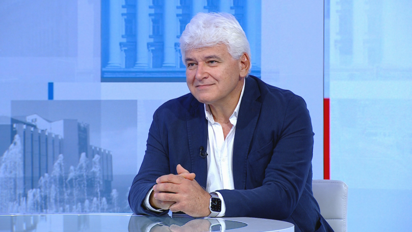 Проф. Пламен Киров: Президентът не е нотариус, който заверява чужда воля