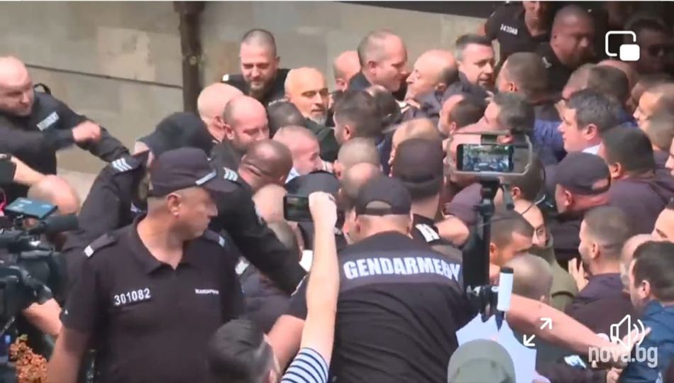 Румяна Ченалова:  Случващото се е класическа форма на самоуправство.