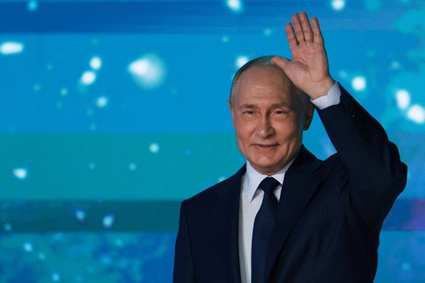 Путин пусна на вода атомна подводница с хиперзвукови ракети (ВИДЕО)