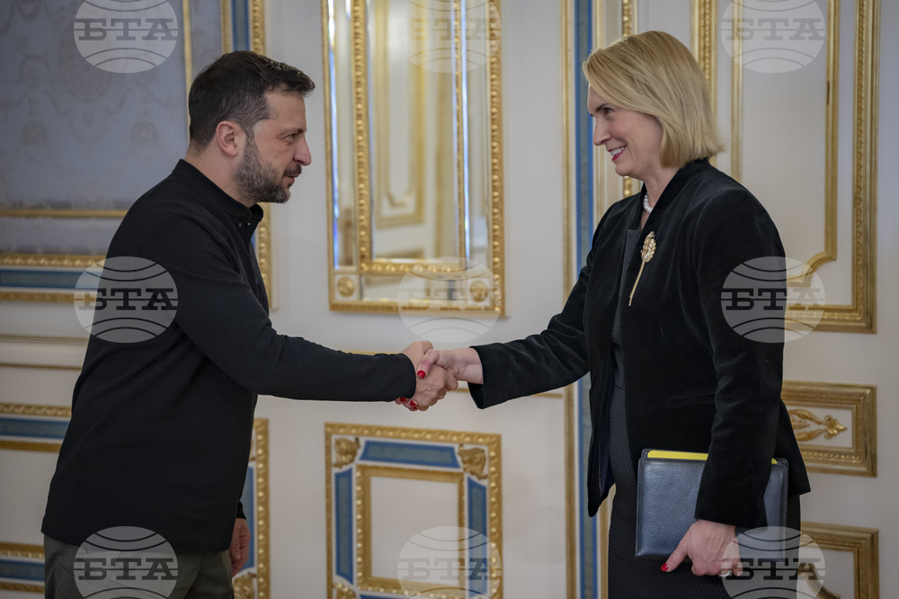 Американската посланичка в Украйна обмисля да напусне поста