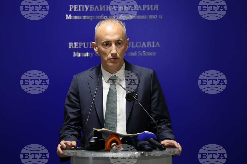 Красимир Вълчев: Внушенията срещу предмета „Религия“ са безпочвени и подвеждащи