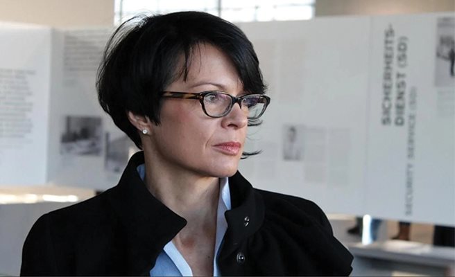 Еврокомисарката Кос към Вучич: Ако искате в ЕС, забравете Москва на 9 май