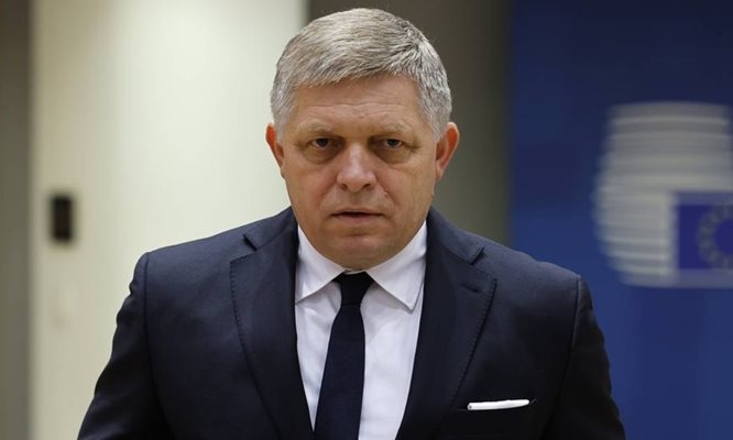 Роберт Фицо: Който подкрепя решението на американския президент Дж. Байдън, подкрепя започването на третата световна война.