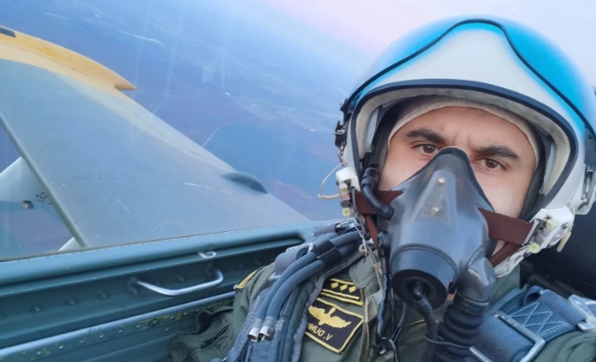 Само на 28 г. си отиде въздушният ас Венцислав Дункин. Девизът му: “Роден да лети или да умре, опитвайки се”
