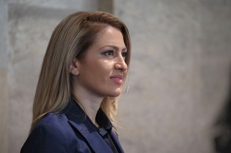Пети провал на избор за председател на парламента. ДБ и БСП отново гласуваха в услуга на Пеевски