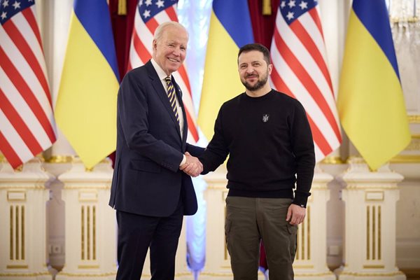 НАТО не дава признаци, че ще позволи на Украйна да се присъедини скоро