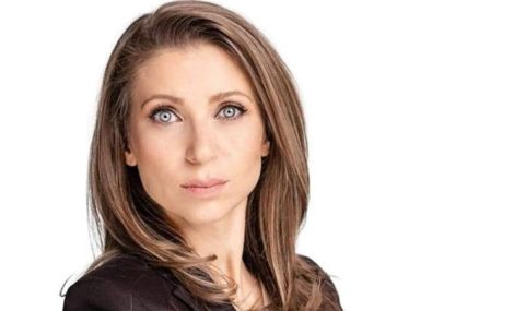 Искра Михайлова: Утре от ГЕРБ - Стара Загора ще се намери някой да облече синя тениска с надпис 