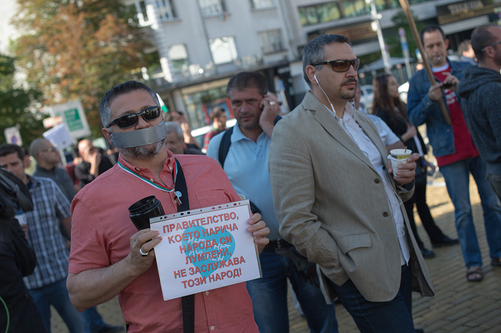 Кафе пред Парламента, ден 19