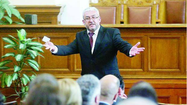 Емил Василев от РЗС: мамицата ви масонска!
