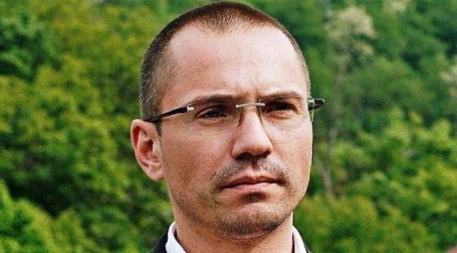 Лесли каручка, о неразумни ЛГБТИ Петкане.