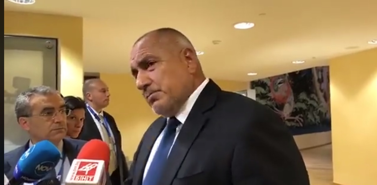Нинова: Чуйте премиера. На кои думи ще повярвате?