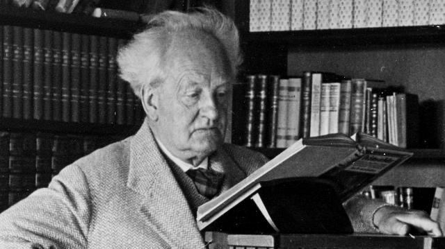 Герхарт Хауптман – Организираната лудост е най-голямата сила на света(ЦИТАТИ)