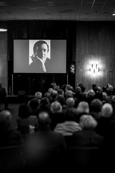 Стихове на Любомир Левчев прозвучаха с неговия глас 43 дни след смъртта му (Обзор)