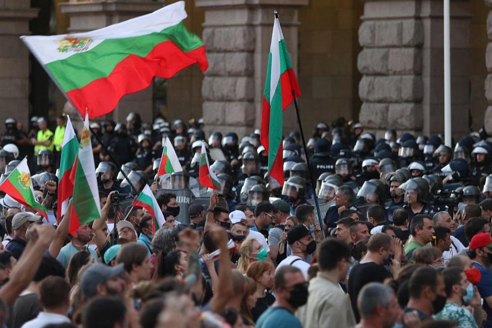 Време е да се затворят раните