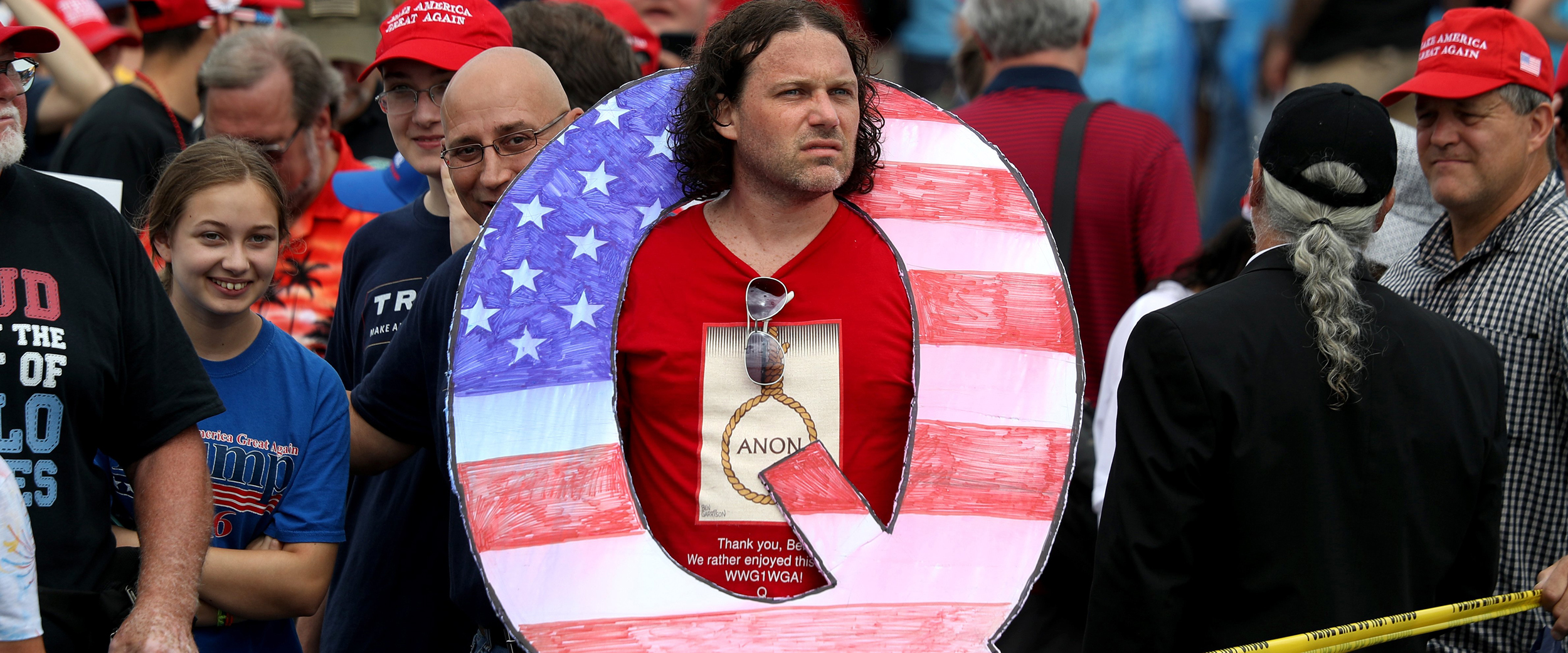 Феноменът Qanon