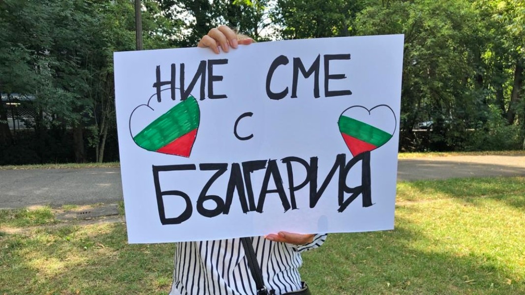 Партиите в парламента започнаха да се озлобяват към българите в чужбина