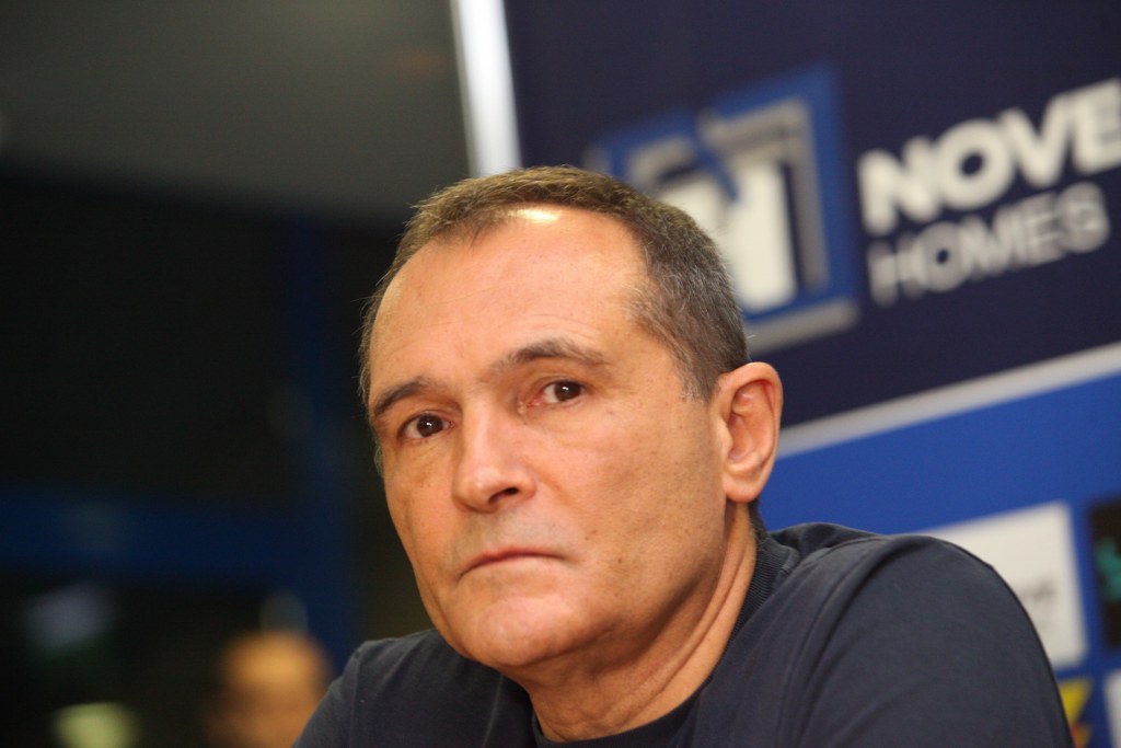 АКО НЕ МОЖЕТЕ ВИЕ, БОЖКОВ ЩЕ МОЖЕ