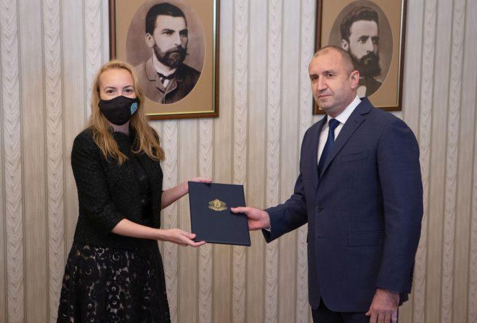„Има такъв народ” – първа политическа сила? Защо хич не е чудно