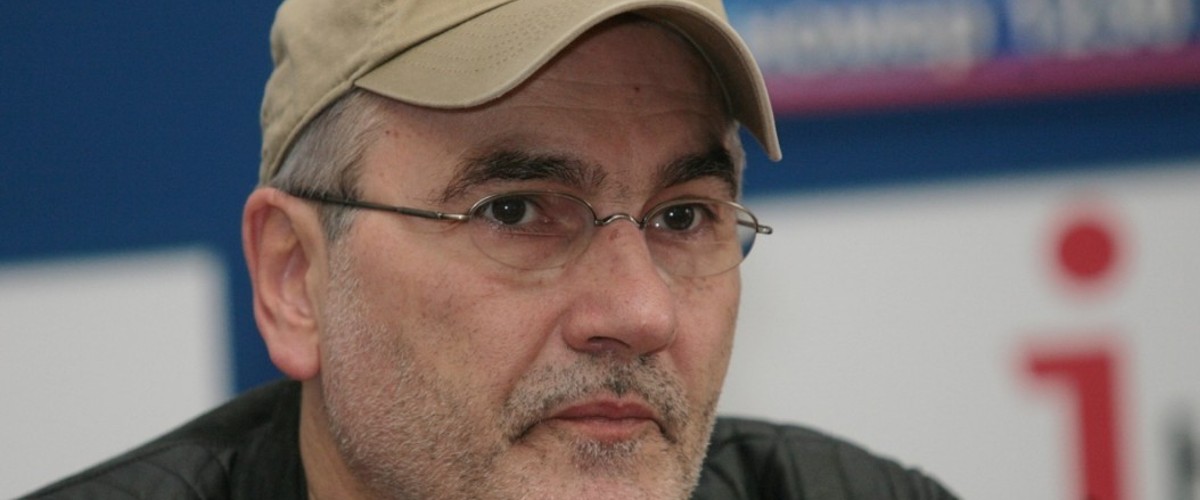 Някакви са се разревали като в детска градина и правят протести по кръстовищата