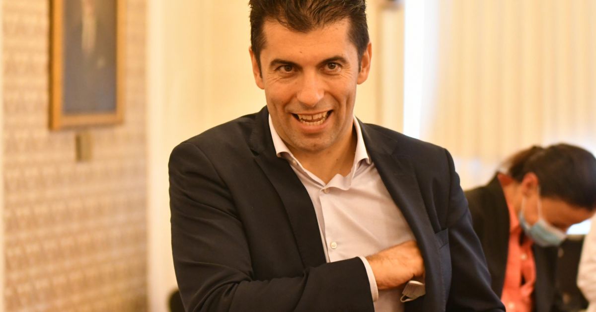 НА ВНИМАНИЕТО НА СДВР!  АЛО-ИЗМАМНИК СЕ ПРЕДСТАВЯ ЗА ПРЕМИЕР.