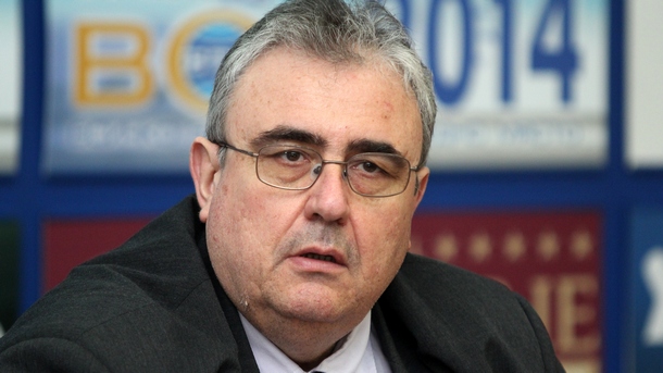 Огнян Минчев: Българската партийна система върви по логиката на кризисно фрагментиране